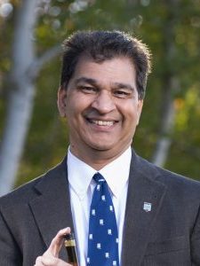 Photo of Hemant Pendse